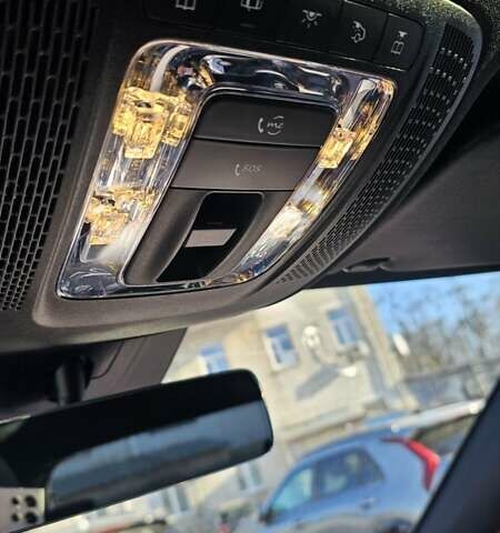 Черный Мерседес EQA, объемом двигателя 0 л и пробегом 50 тыс. км за 37200 $, фото 10 на Automoto.ua