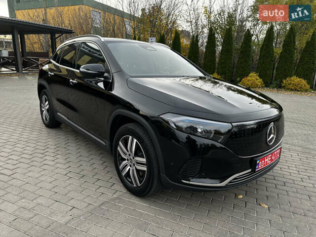 Черный Мерседес EQA, объемом двигателя 0 л и пробегом 11 тыс. км за 33800 $, фото 10 на Automoto.ua