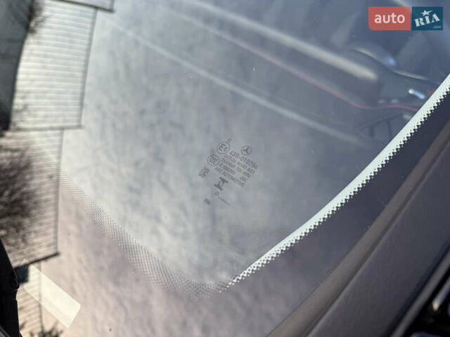 Черный Мерседес EQA, объемом двигателя 0 л и пробегом 35 тыс. км за 33500 $, фото 71 на Automoto.ua