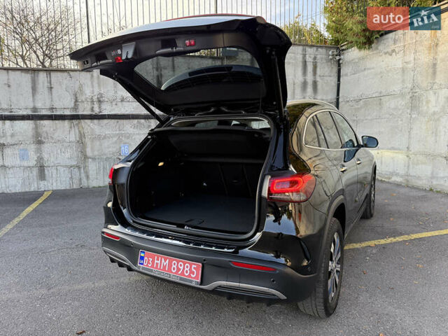 Черный Мерседес EQA, объемом двигателя 0 л и пробегом 35 тыс. км за 33500 $, фото 38 на Automoto.ua