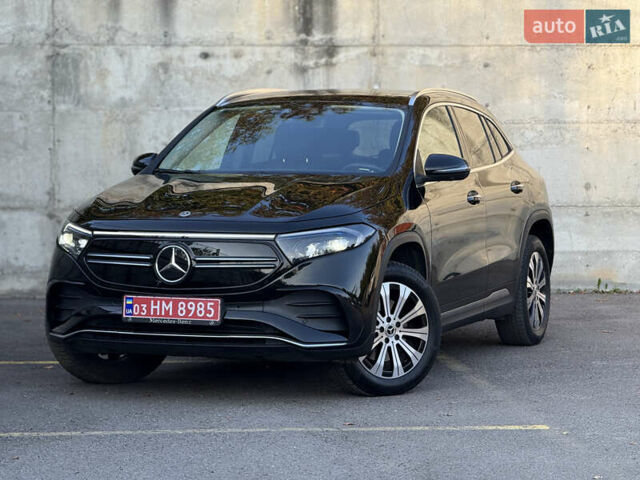 Черный Мерседес EQA, объемом двигателя 0 л и пробегом 35 тыс. км за 33500 $, фото 9 на Automoto.ua