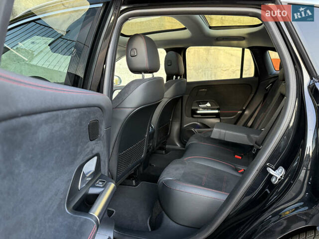 Черный Мерседес EQA, объемом двигателя 0 л и пробегом 35 тыс. км за 33500 $, фото 47 на Automoto.ua