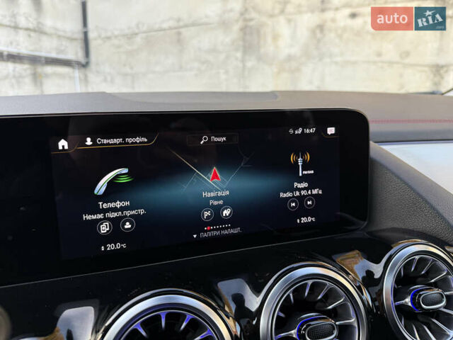 Черный Мерседес EQA, объемом двигателя 0 л и пробегом 35 тыс. км за 33500 $, фото 65 на Automoto.ua