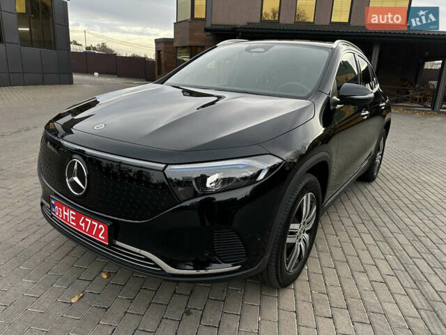 Черный Мерседес EQA, объемом двигателя 0 л и пробегом 11 тыс. км за 33800 $, фото 2 на Automoto.ua