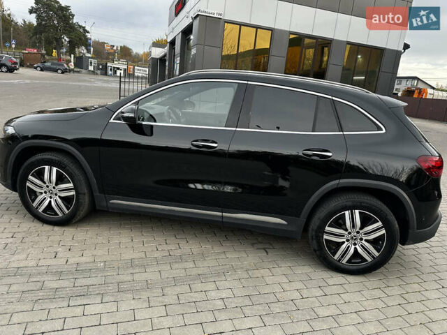 Черный Мерседес EQA, объемом двигателя 0 л и пробегом 11 тыс. км за 33800 $, фото 4 на Automoto.ua