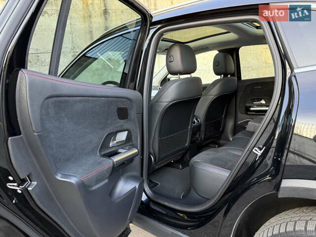 Черный Мерседес EQA, объемом двигателя 0 л и пробегом 35 тыс. км за 33500 $, фото 45 на Automoto.ua