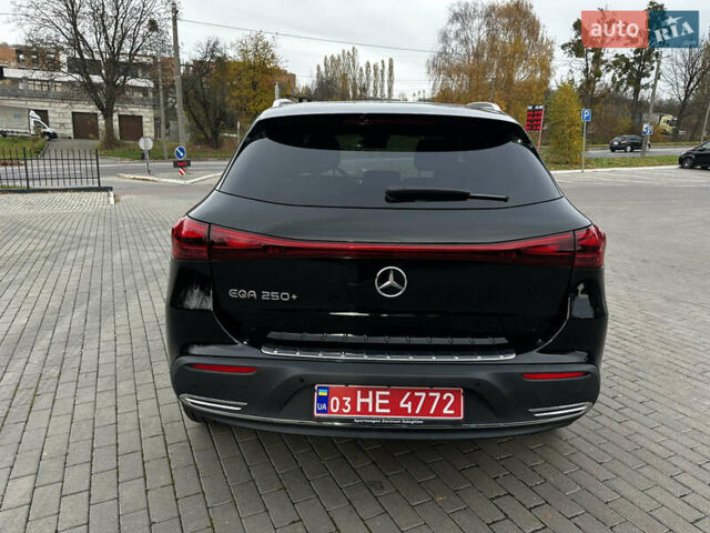 Черный Мерседес EQA, объемом двигателя 0 л и пробегом 11 тыс. км за 33800 $, фото 6 на Automoto.ua