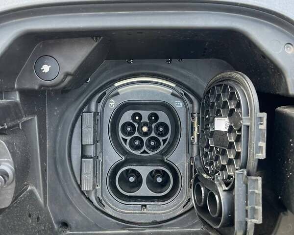 Мерседес EQA, объемом двигателя 0 л и пробегом 37 тыс. км за 23400 $, фото 7 на Automoto.ua