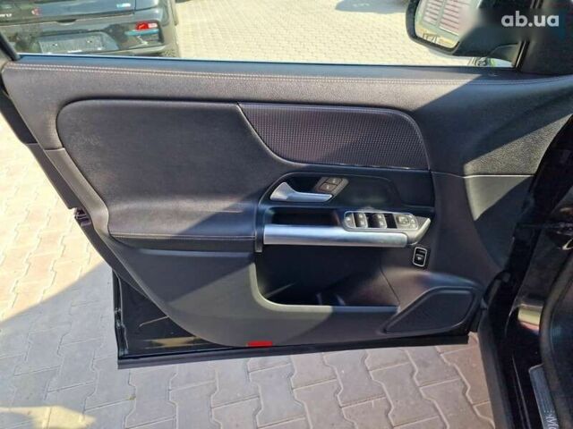 Мерседес EQA, об'ємом двигуна 0 л та пробігом 122 тис. км за 25300 $, фото 28 на Automoto.ua