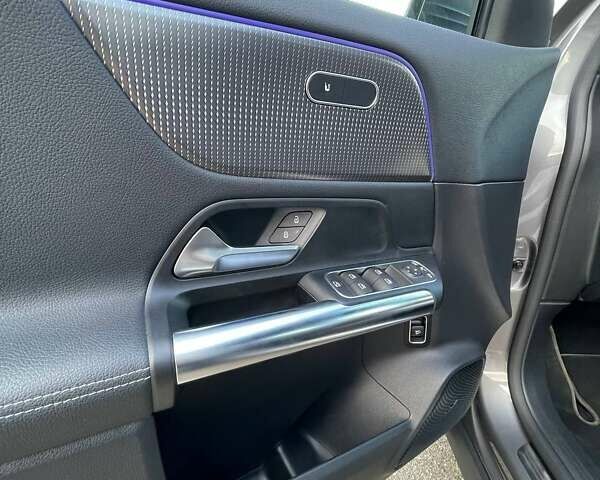 Мерседес EQA, объемом двигателя 0 л и пробегом 37 тыс. км за 23400 $, фото 15 на Automoto.ua