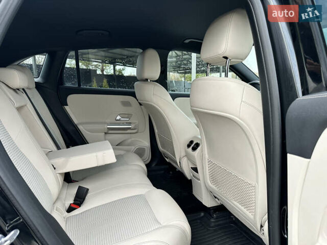 Мерседес EQA, объемом двигателя 0 л и пробегом 25 тыс. км за 28900 $, фото 35 на Automoto.ua