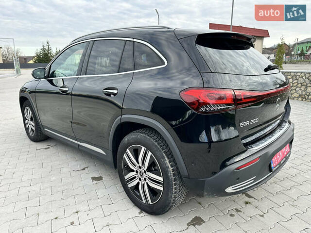 Мерседес EQA, объемом двигателя 0 л и пробегом 25 тыс. км за 28900 $, фото 3 на Automoto.ua