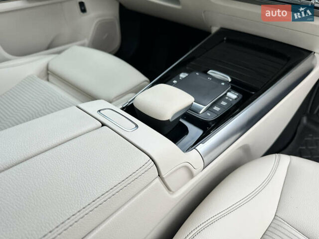 Мерседес EQA, объемом двигателя 0 л и пробегом 25 тыс. км за 28900 $, фото 31 на Automoto.ua