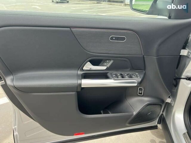 Мерседес EQA, объемом двигателя 0 л и пробегом 25 тыс. км за 32000 $, фото 20 на Automoto.ua