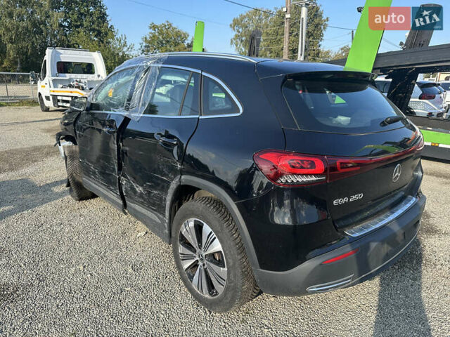 Мерседес EQA, об'ємом двигуна 0 л та пробігом 42 тис. км за 14100 $, фото 13 на Automoto.ua