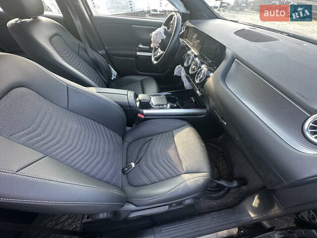 Мерседес EQA, объемом двигателя 0 л и пробегом 42 тыс. км за 15500 $, фото 14 на Automoto.ua
