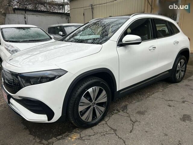 Мерседес EQA, объемом двигателя 0 л и пробегом 1 тыс. км за 33500 $, фото 8 на Automoto.ua