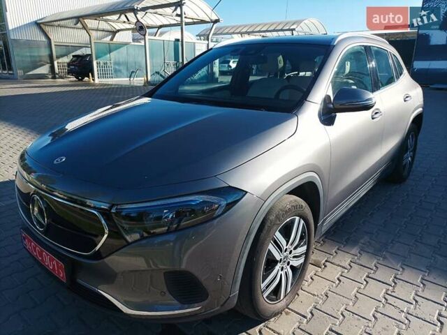 Серый Мерседес EQA, объемом двигателя 0 л и пробегом 36 тыс. км за 25400 $, фото 7 на Automoto.ua