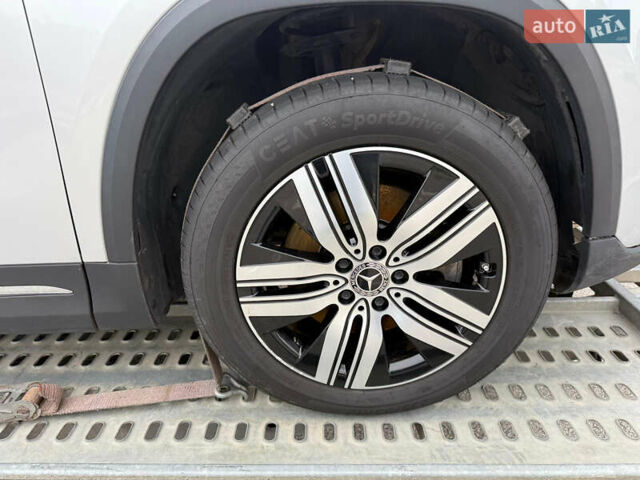 Серый Мерседес EQA, объемом двигателя 0 л и пробегом 83 тыс. км за 22500 $, фото 9 на Automoto.ua