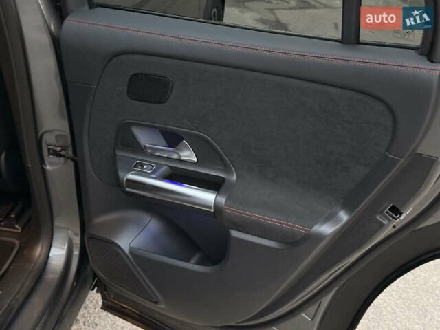 Серый Мерседес EQA, объемом двигателя 0 л и пробегом 93 тыс. км за 32900 $, фото 33 на Automoto.ua