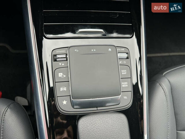 Серый Мерседес EQA, объемом двигателя 0 л и пробегом 25 тыс. км за 32000 $, фото 30 на Automoto.ua