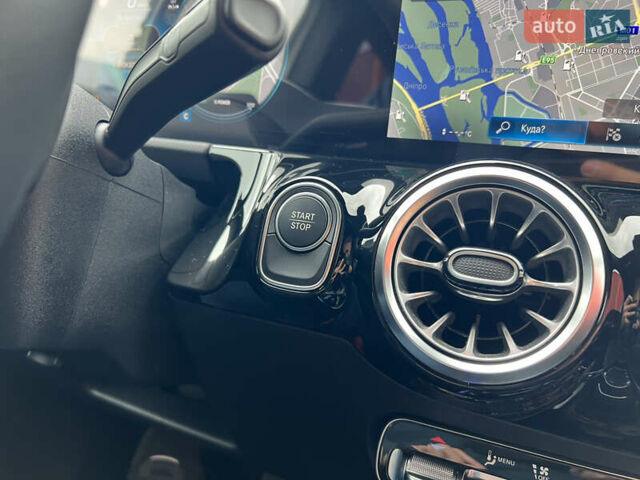 Серый Мерседес EQA, объемом двигателя 0 л и пробегом 25 тыс. км за 32000 $, фото 32 на Automoto.ua