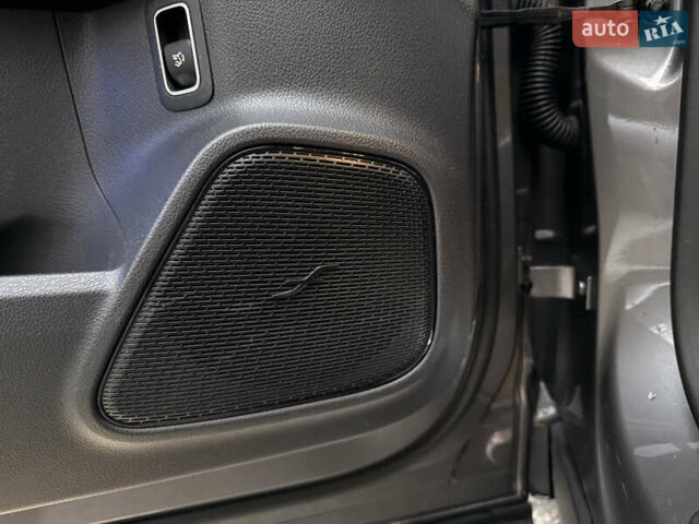 Серый Мерседес EQA, объемом двигателя 0 л и пробегом 93 тыс. км за 32900 $, фото 18 на Automoto.ua