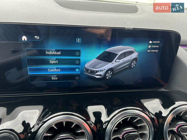 Серый Мерседес EQA, объемом двигателя 0 л и пробегом 25 тыс. км за 32000 $, фото 31 на Automoto.ua