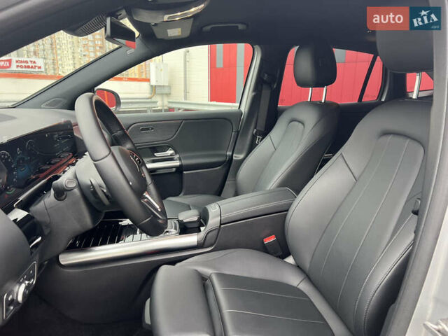 Серый Мерседес EQA, объемом двигателя 0 л и пробегом 25 тыс. км за 32000 $, фото 22 на Automoto.ua