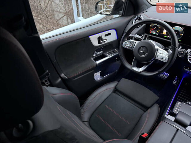 Серый Мерседес EQA, объемом двигателя 0 л и пробегом 93 тыс. км за 32900 $, фото 14 на Automoto.ua