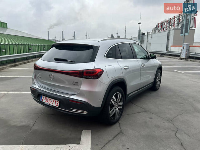 Серый Мерседес EQA, объемом двигателя 0 л и пробегом 25 тыс. км за 32000 $, фото 12 на Automoto.ua