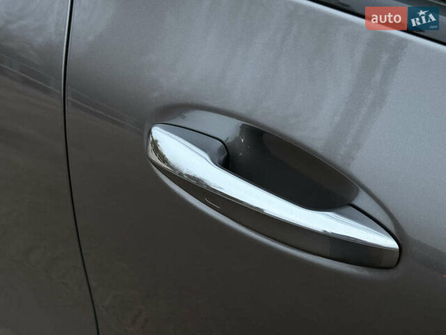 Серый Мерседес EQA, объемом двигателя 0 л и пробегом 93 тыс. км за 32900 $, фото 38 на Automoto.ua