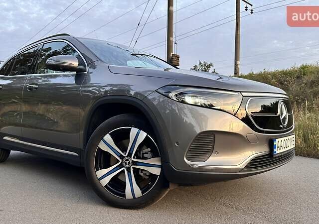 Сірий Мерседес EQA, об'ємом двигуна 0 л та пробігом 72 тис. км за 39000 $, фото 1 на Automoto.ua