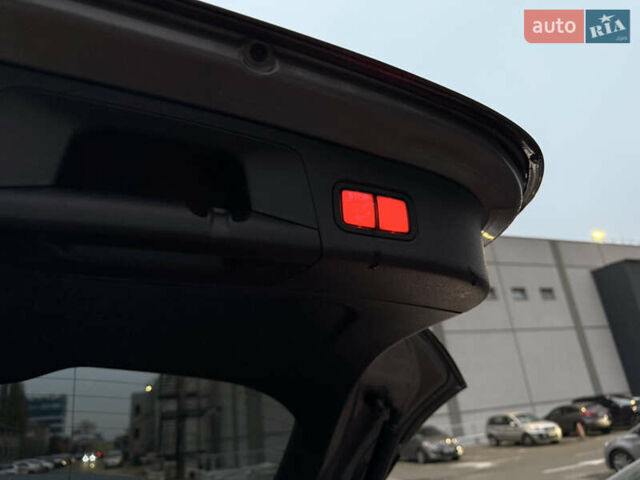 Серый Мерседес EQA, объемом двигателя 0 л и пробегом 93 тыс. км за 32900 $, фото 35 на Automoto.ua