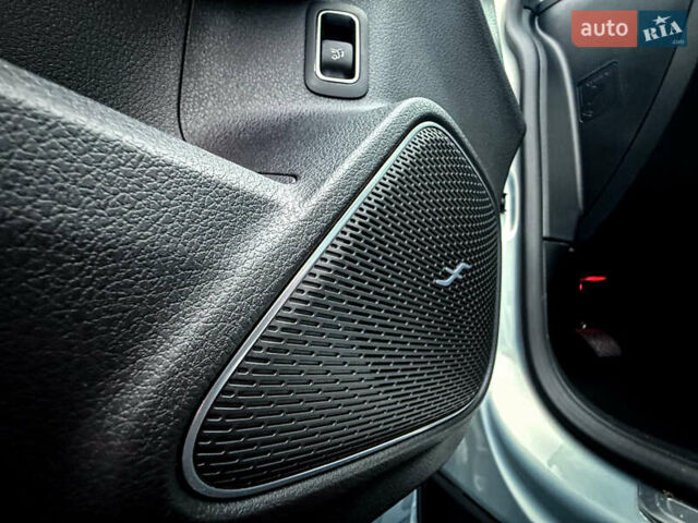 Серый Мерседес EQA, объемом двигателя 0 л и пробегом 1 тыс. км за 36850 $, фото 9 на Automoto.ua