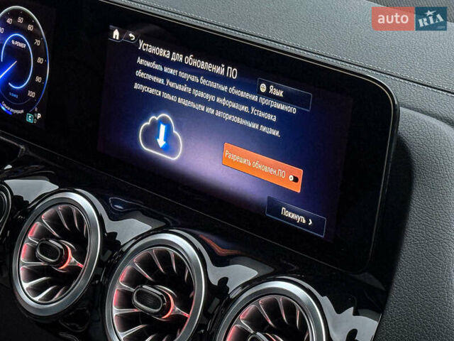 Серый Мерседес EQA, объемом двигателя 0 л и пробегом 1 тыс. км за 36850 $, фото 15 на Automoto.ua