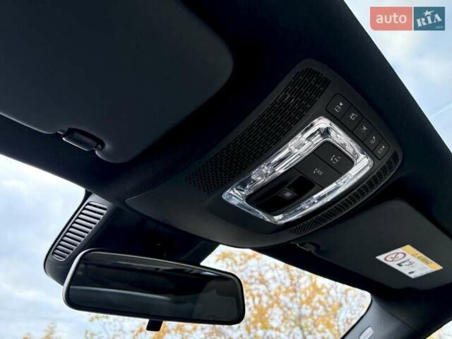 Синий Мерседес EQA, объемом двигателя 0 л и пробегом 68 тыс. км за 25800 $, фото 66 на Automoto.ua