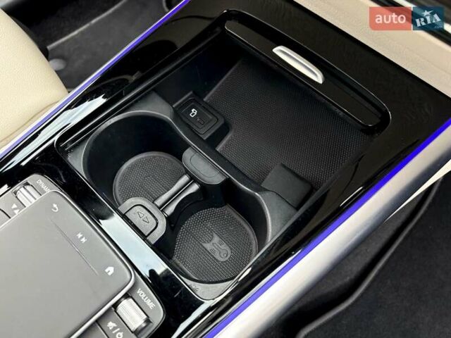 Синий Мерседес EQA, объемом двигателя 0 л и пробегом 68 тыс. км за 25200 $, фото 38 на Automoto.ua