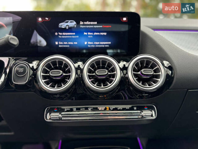 Синий Мерседес EQA, объемом двигателя 0 л и пробегом 248 тыс. км за 22700 $, фото 47 на Automoto.ua