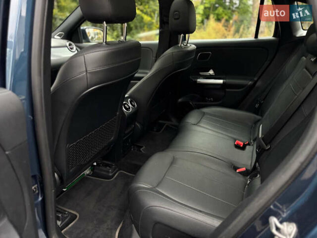 Синий Мерседес EQA, объемом двигателя 0 л и пробегом 248 тыс. км за 22700 $, фото 40 на Automoto.ua