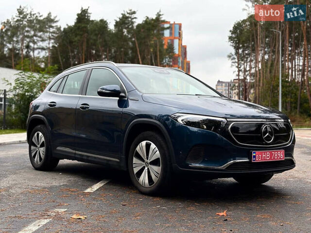 Синий Мерседес EQA, объемом двигателя 0 л и пробегом 248 тыс. км за 22700 $, фото 5 на Automoto.ua