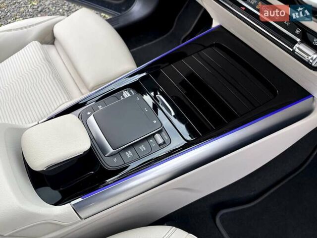 Синий Мерседес EQA, объемом двигателя 0 л и пробегом 68 тыс. км за 25900 $, фото 34 на Automoto.ua