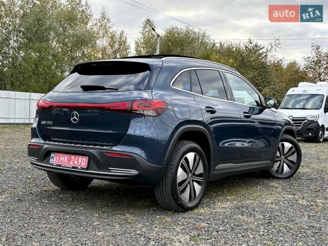 Синий Мерседес EQA, объемом двигателя 0 л и пробегом 68 тыс. км за 25900 $, фото 7 на Automoto.ua