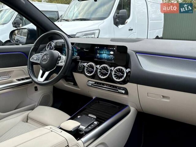 Синий Мерседес EQA, объемом двигателя 0 л и пробегом 68 тыс. км за 25800 $, фото 56 на Automoto.ua