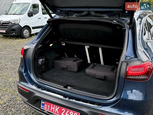 Синий Мерседес EQA, объемом двигателя 0 л и пробегом 68 тыс. км за 25800 $, фото 15 на Automoto.ua