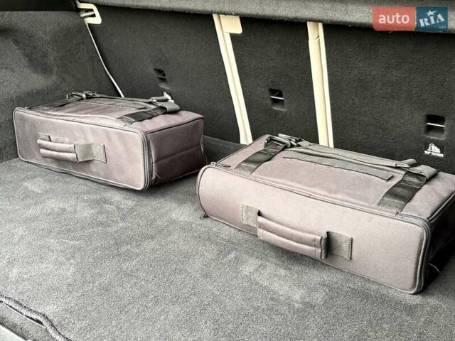 Синий Мерседес EQA, объемом двигателя 0 л и пробегом 68 тыс. км за 25900 $, фото 19 на Automoto.ua