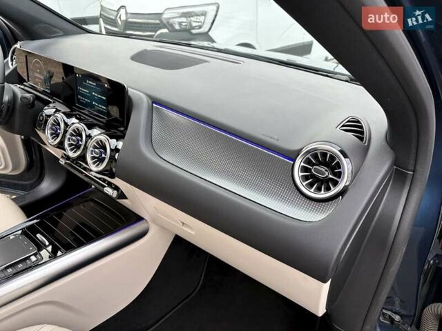 Синий Мерседес EQA, объемом двигателя 0 л и пробегом 68 тыс. км за 25800 $, фото 29 на Automoto.ua