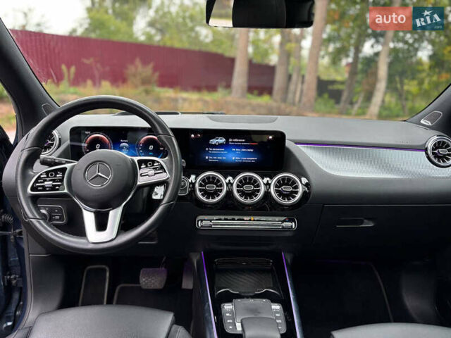 Синий Мерседес EQA, объемом двигателя 0 л и пробегом 248 тыс. км за 22700 $, фото 46 на Automoto.ua