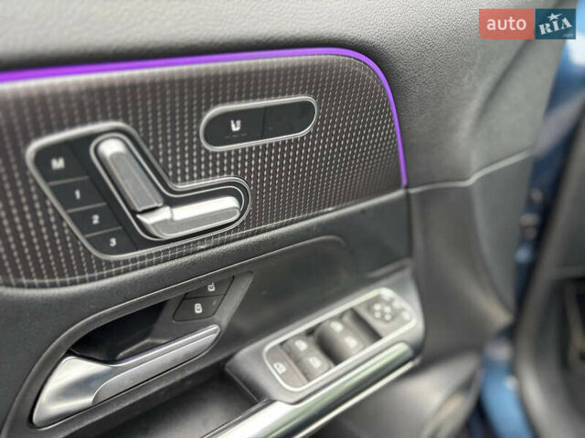 Синий Мерседес EQA, объемом двигателя 0 л и пробегом 248 тыс. км за 22700 $, фото 29 на Automoto.ua