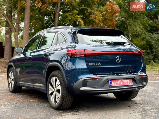 Синий Мерседес EQA, объемом двигателя 0 л и пробегом 248 тыс. км за 22700 $, фото 16 на Automoto.ua